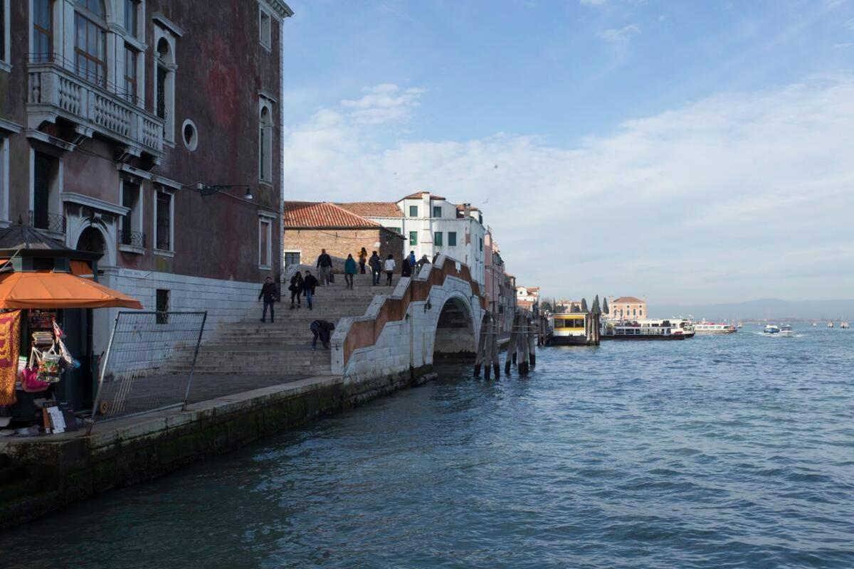 L'Altalena Di Francesca Veneza Exterior foto